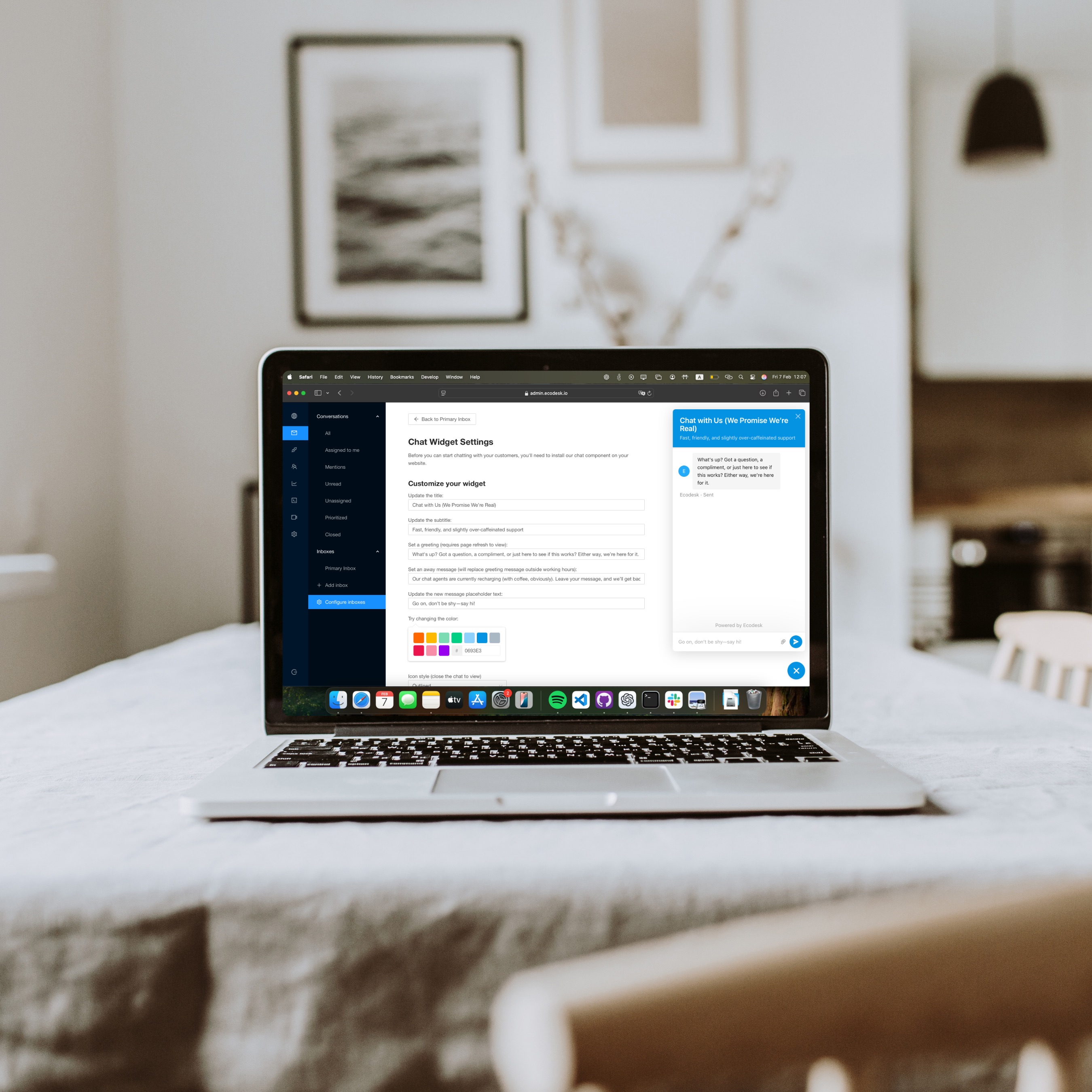 EcoDesk in action